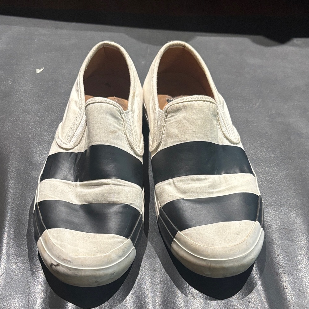 Angela Scott Women's Black and White Flats
